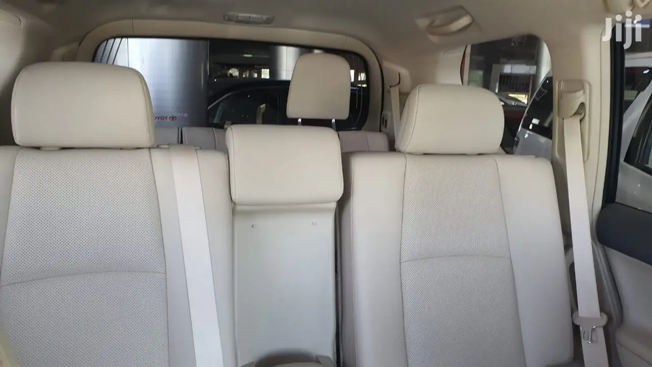 Toyota Land Cruiser Prado 2017
