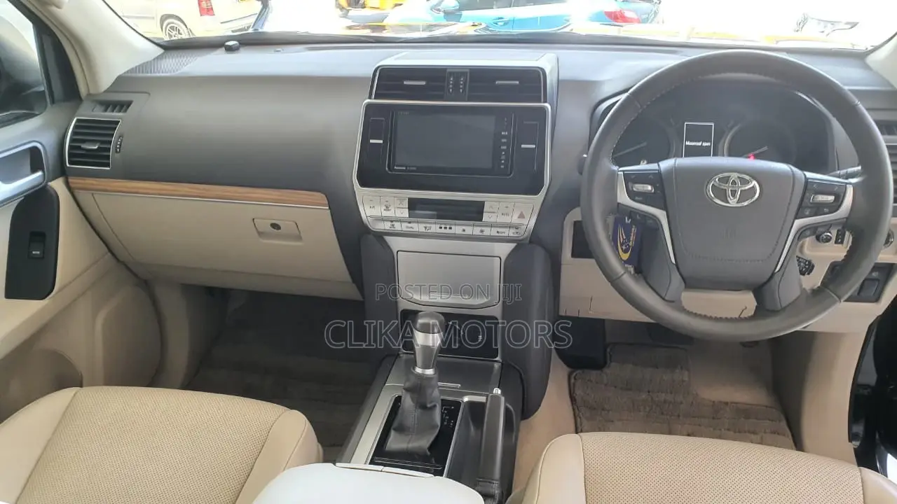 Toyota Land Cruiser Prado 2017
