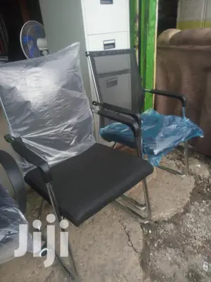 Ideal Visitors Chair