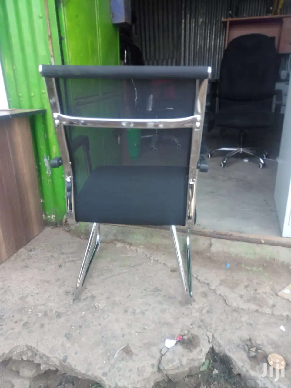 Ideal Waiting Chair