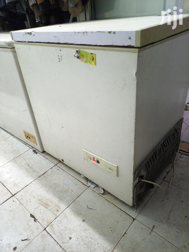 Medium Size Freezer - thumbnail 2