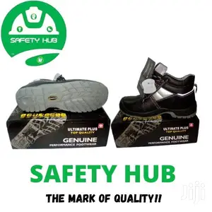 Ultimate Plus Safety Boot/ Industrial Shoes/ Safety Shoes