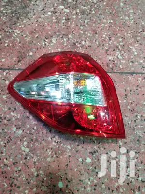 Honda Fit Shuttle Taillights/Backlights /Rear Lights