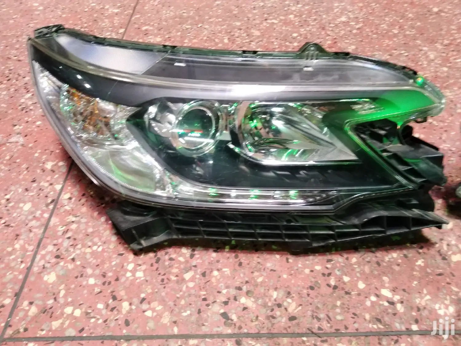 Honda Crv RM1 Non Xenon Headlights