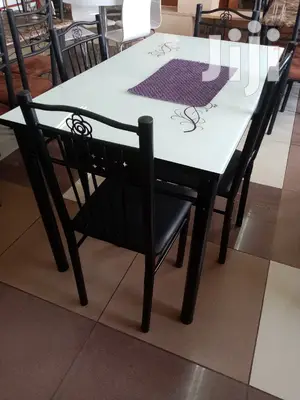 4 Seater Dining Table