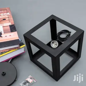 Geometric Cube Pendant Light
