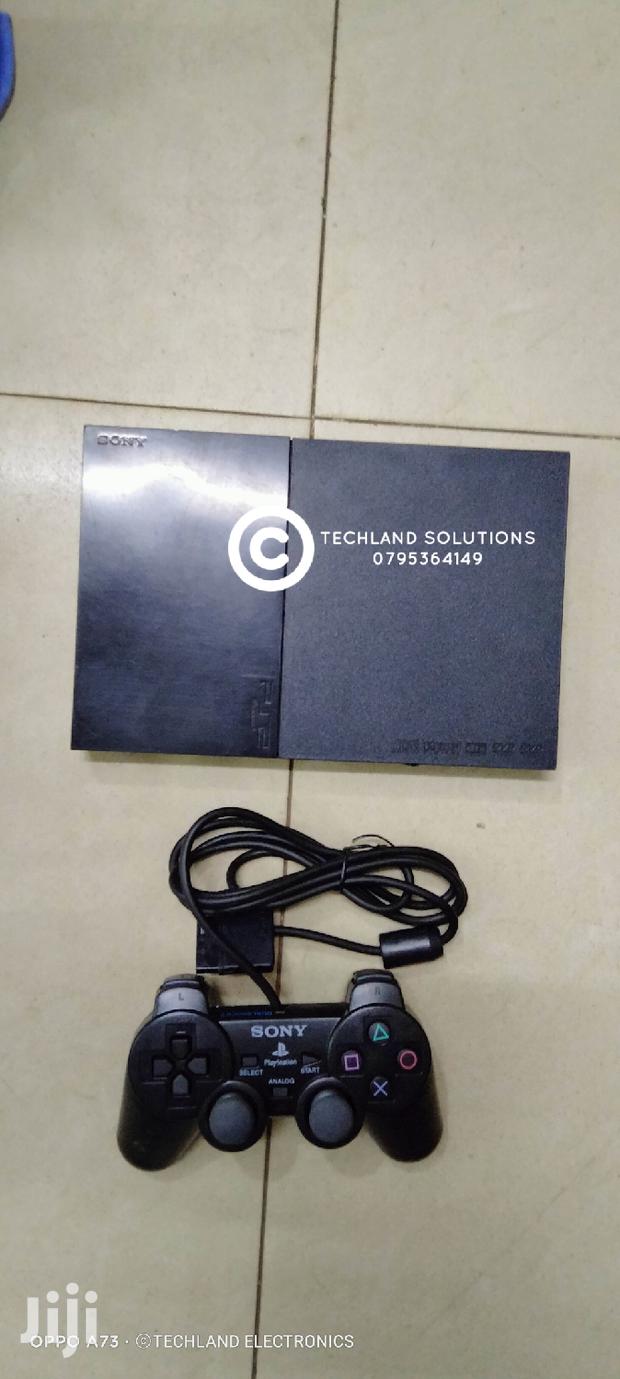 Playstation 2 , 10 Games,2 Pads - main view