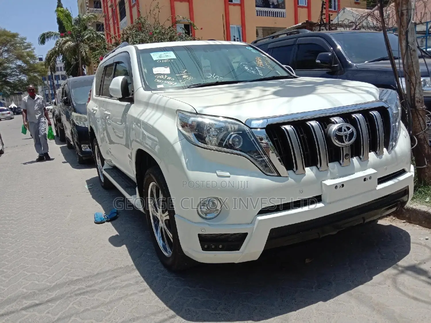 Toyota Land Cruiser Prado 2015 White