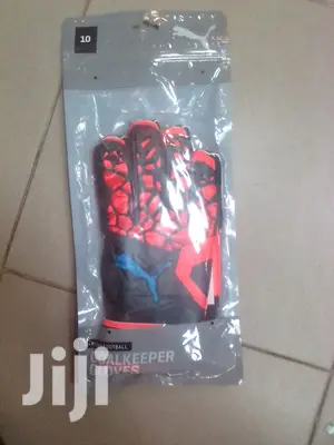 Super Goalkeeper Gloves