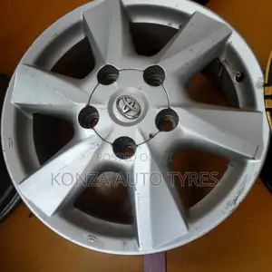 Toyota Sport Rims Size 18 for V8