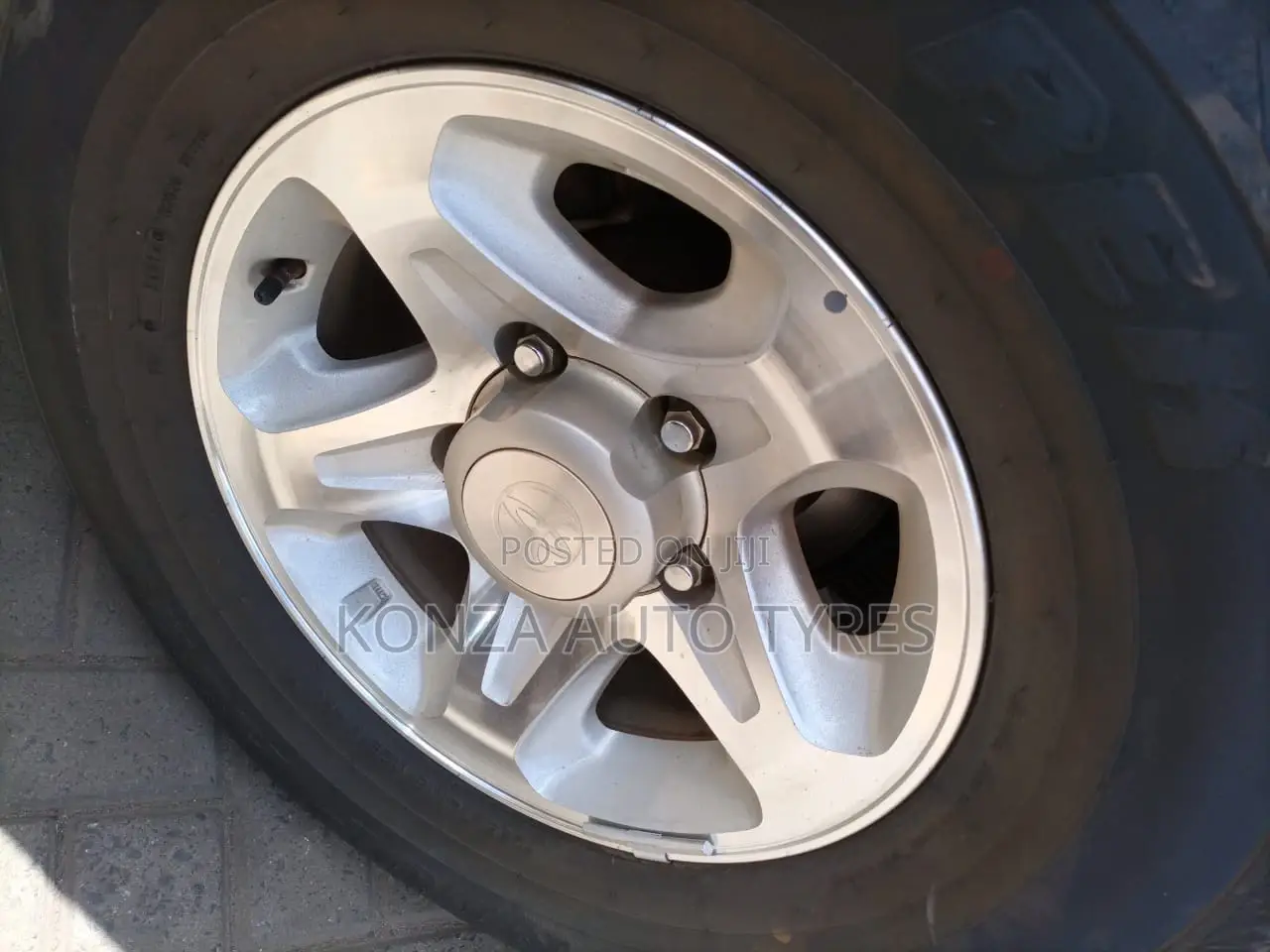 Toyota Land Cruiser Rims Size 16