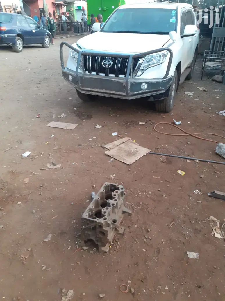 Locally Fabricated Bullbars for Landcruisers