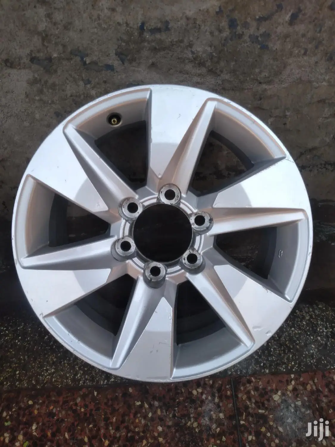 Original Rim Size 17 Inch for Latest Prado Tx 150.