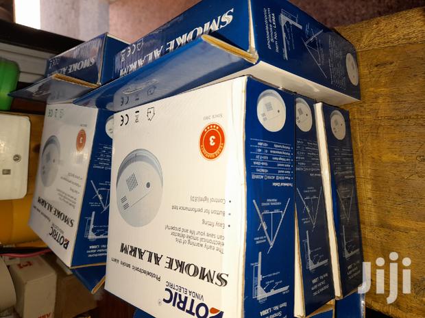 Smoke Detector, Smoke Alarm - thumbnail 4