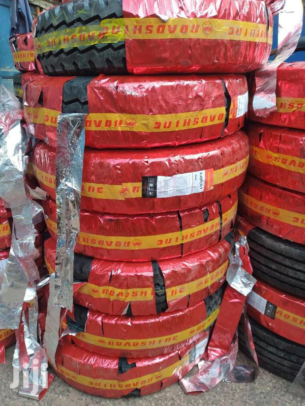 Roadshine Tires Sizes 8.25 R16 Lt 16 Ply Rating.