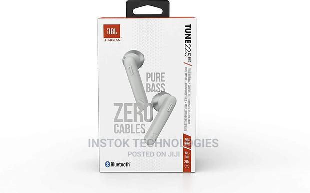 Jbl Tune 225tws True Wireless Earbud Headphones - main view