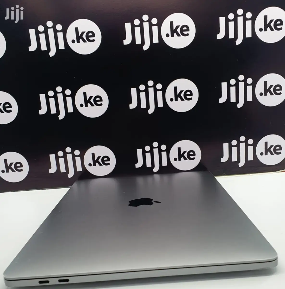 Laptop Apple MacBook Pro 8GB Intel Core i5 SSD 256GB