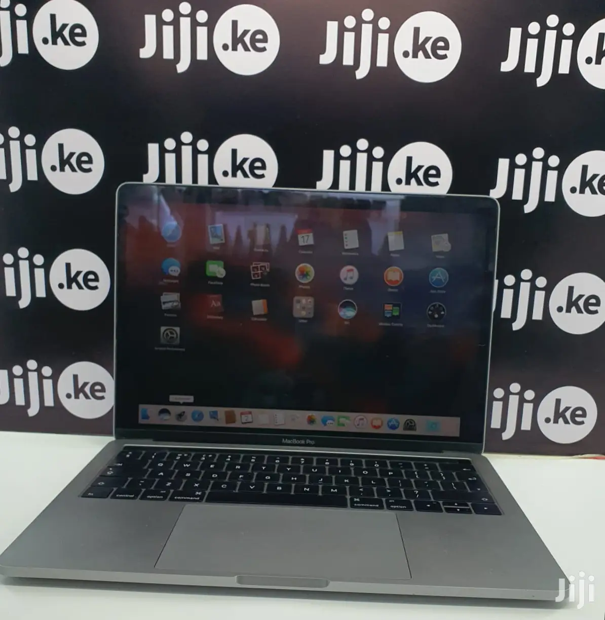 Laptop Apple MacBook Pro 8GB Intel Core i5 SSD 256GB