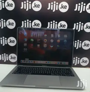 Laptop Apple MacBook Pro 8GB Intel Core i5 SSD 256GB
