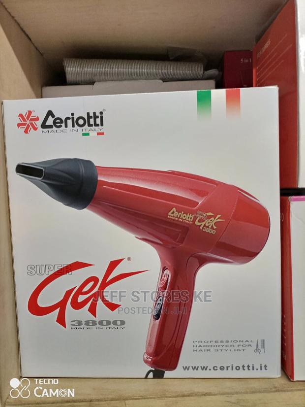 Hand Dryer/Blow Dry - main view