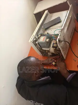 Microwave Technician