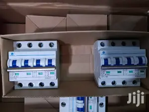 4p Dc MCB 1000v 32a