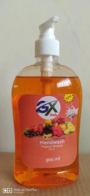 Handwash Antibacterial on Offer - thumbnail 2