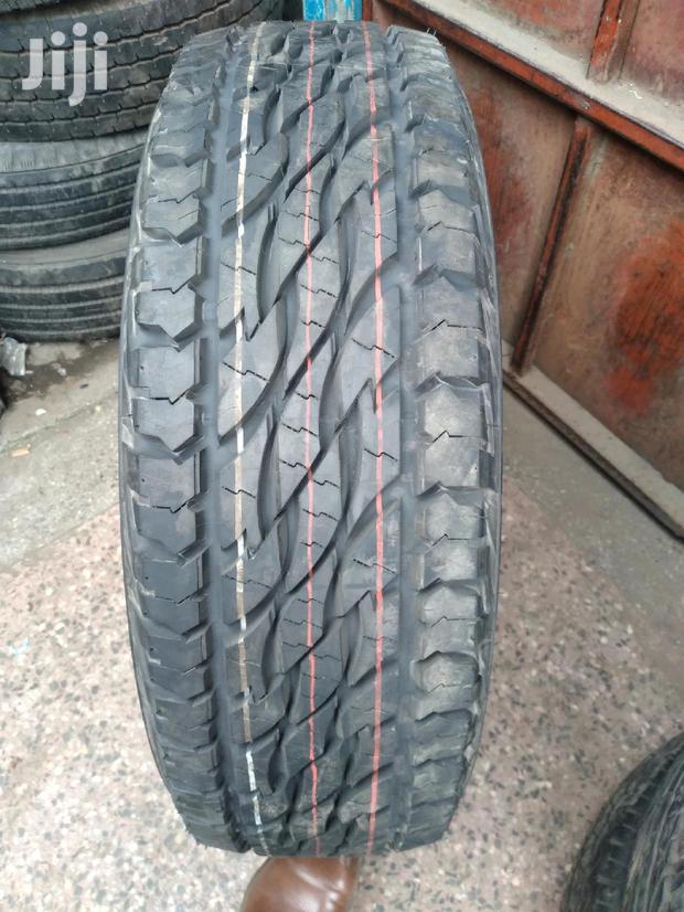 Original Bridgestone Tires Sizes 235/65r17 A/T.