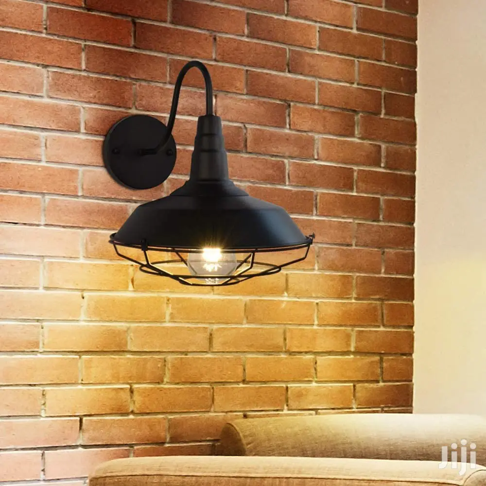 Gooseneck Wall Light