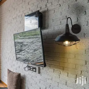 Gooseneck Wall Light