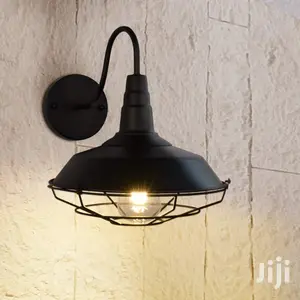 Gooseneck Wall Light