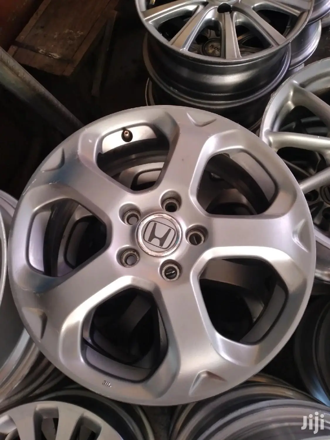 Original Rims Set Size 17 Inch for Honda 5 Holes.