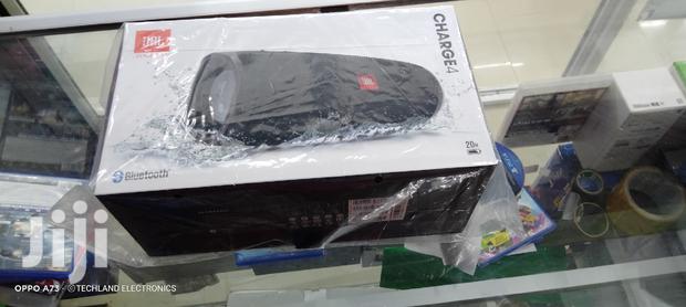 Black Jbl Charge 4 Original Speakers - thumbnail 2