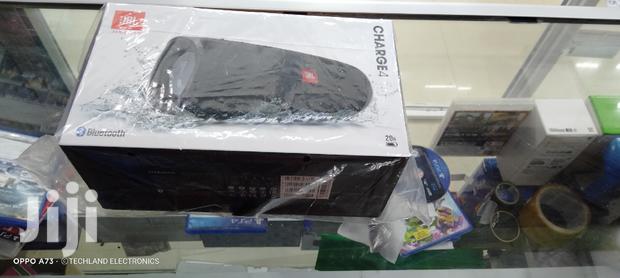 Black Jbl Charge 4 Original Speakers - thumbnail 3