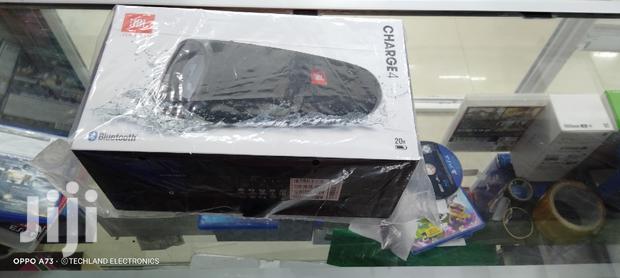 Black Jbl Charge 4 Original Speakers - thumbnail 4