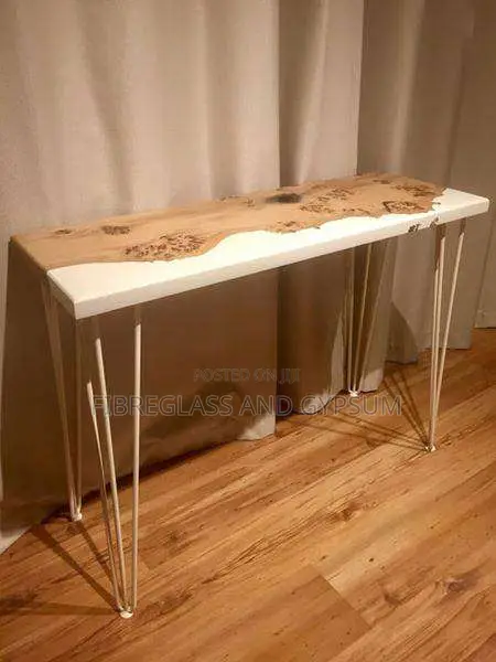 EPOXY RESIN TABLE TOP AND KITCHEN COUNTERS FINISH