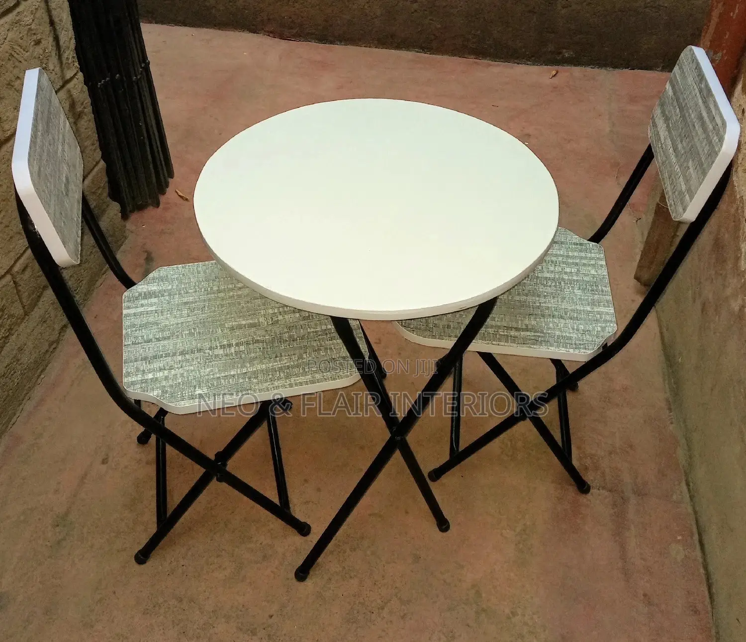 Foldable Dinning/Balcony Table