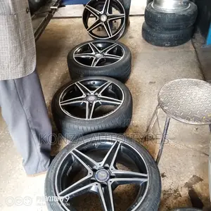 Mercedes Benz Size 18 With Tyres