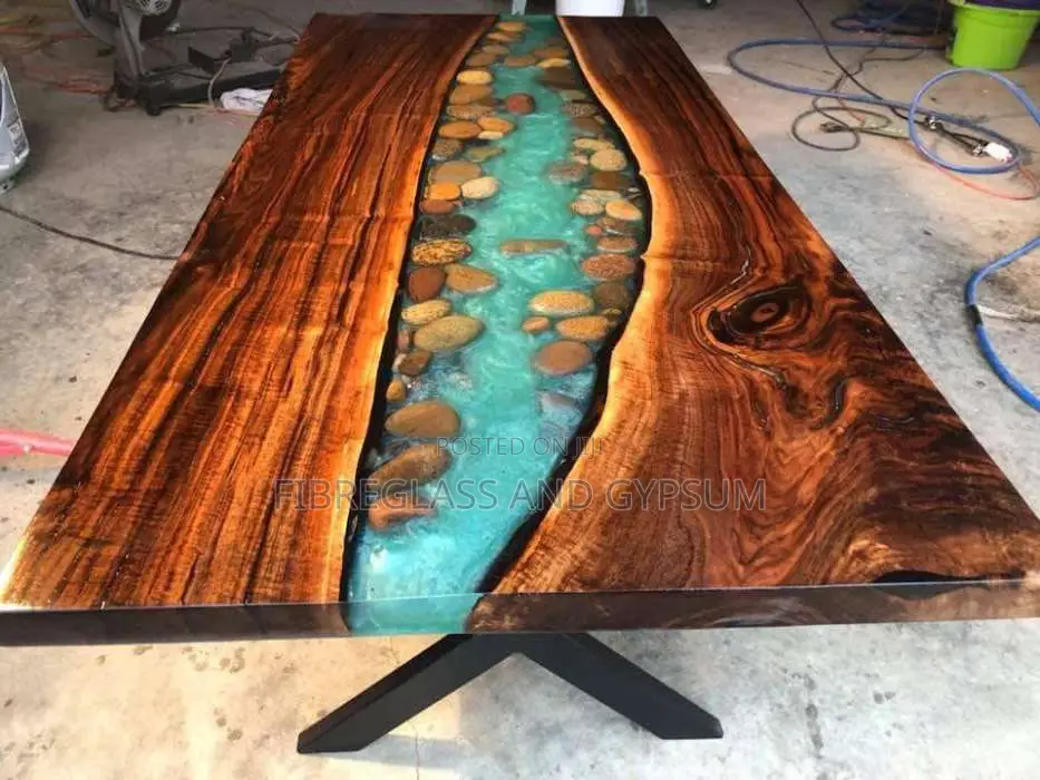 EPOXY RESIN TABLE TOP AND KITCHEN COUNTERS FINISH