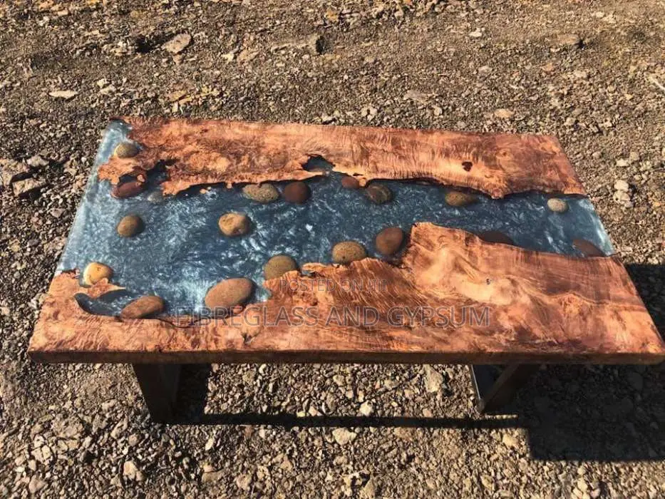 EPOXY RESIN TABLE TOP AND KITCHEN COUNTERS FINISH