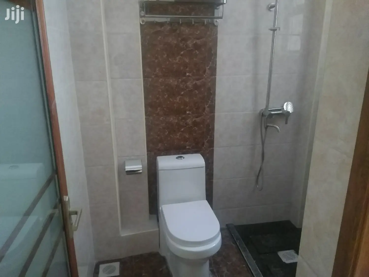 Spacious 2bedroomed Apartment to Let