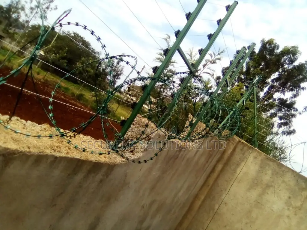 100 by 50ft Plot Electric Fence and Razor Wire Quotation