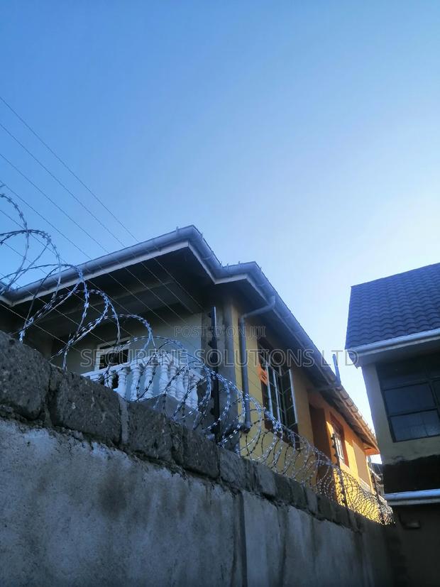 100 by 50ft Plot Electric Fence and Razor Wire Quotation - thumbnail 4