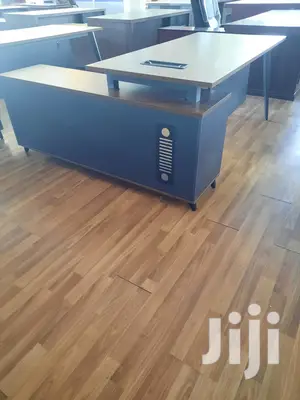 1.6m Office Desk