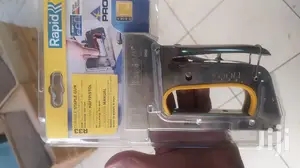 Rapid Pro R33E Staple Gun With Trigger