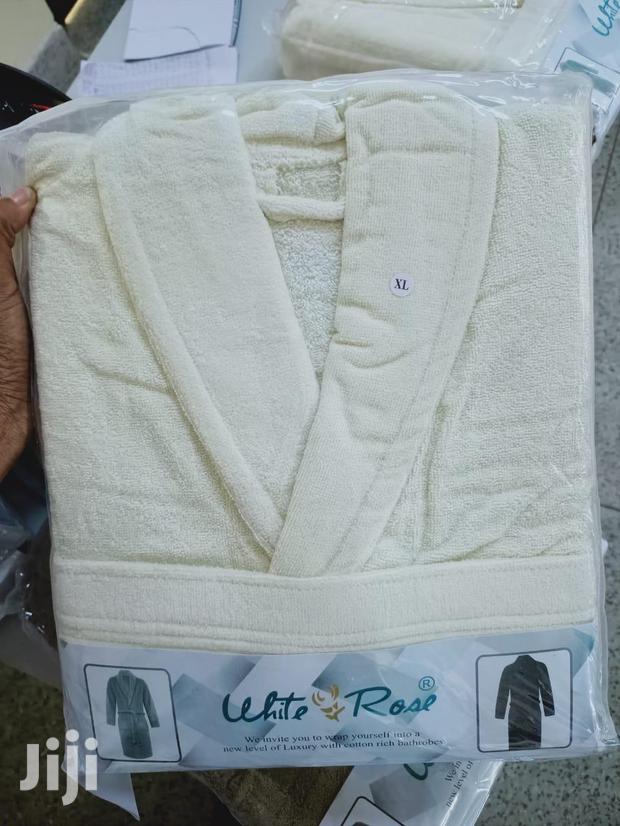 Bathroom Robes - thumbnail 10