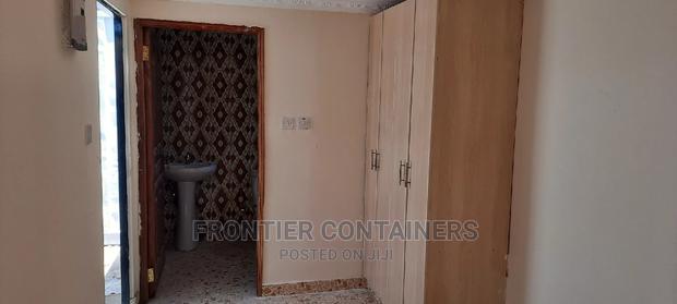 20FT Container Bedsitter - thumbnail 7