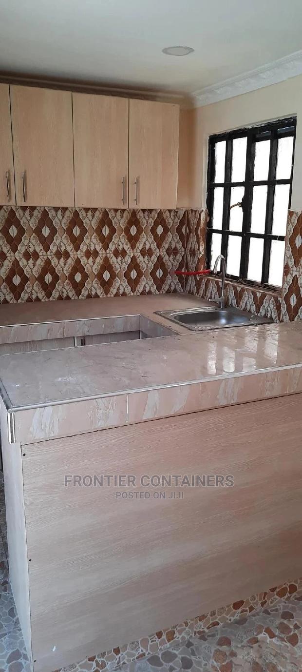 20FT Container Kitchen And Dining - thumbnail 2