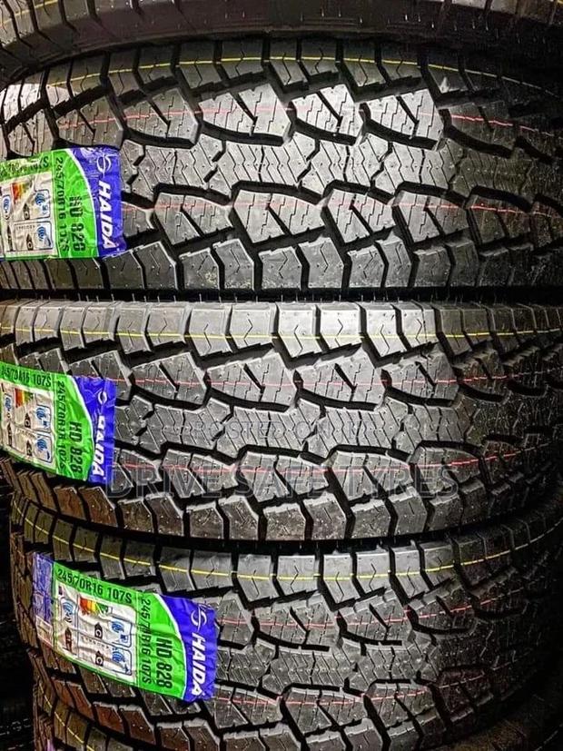 215/70 R16 Haida Tyre Made in China