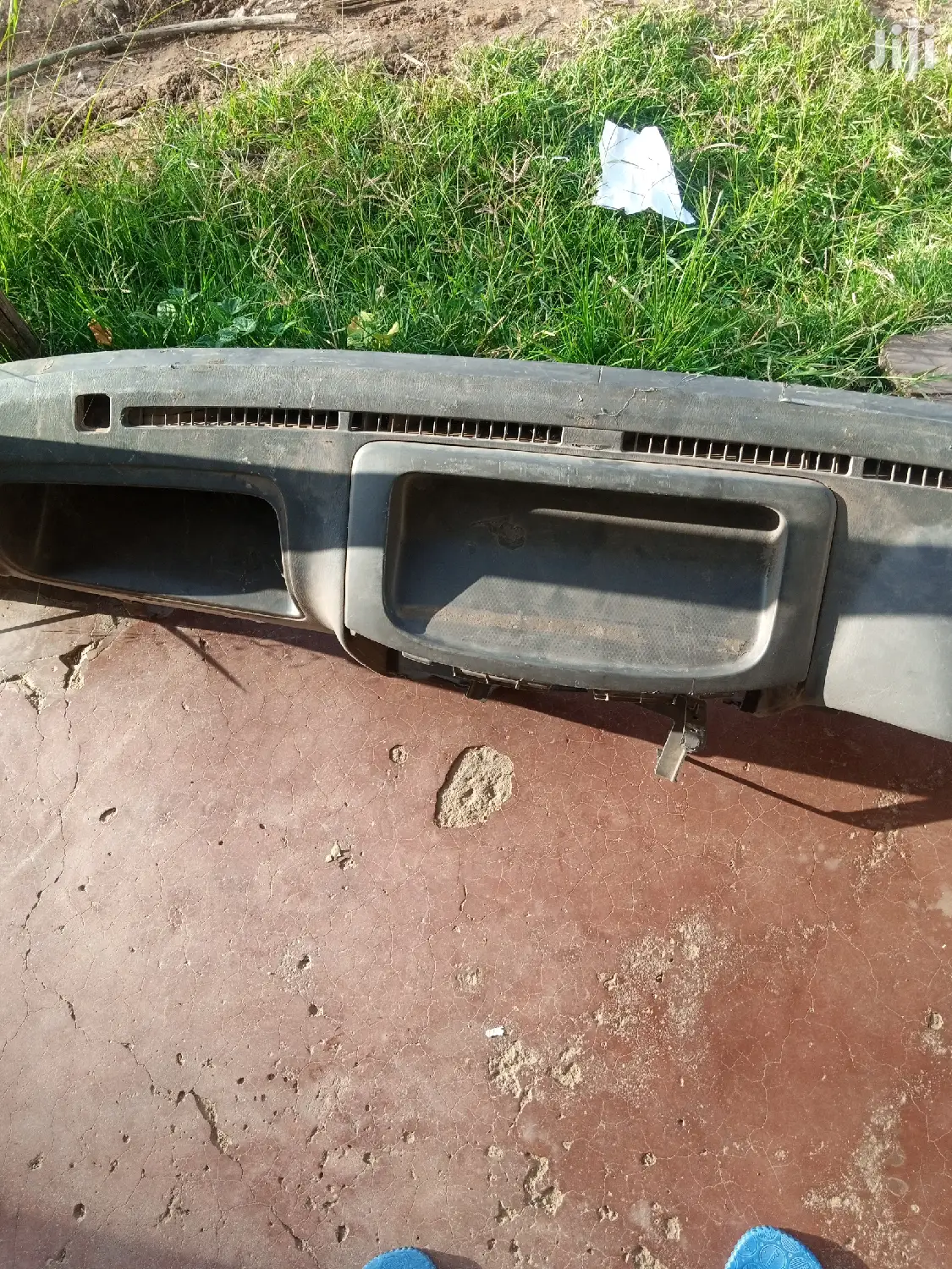 Nissan Caravan Dashboard